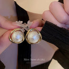 Golden Body Pearl Earings