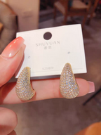 Silver Round Crystals Earrings