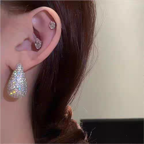 Silver Round Crystals Earrings