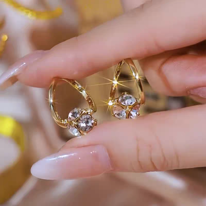 Round Crystals Gold Earrings