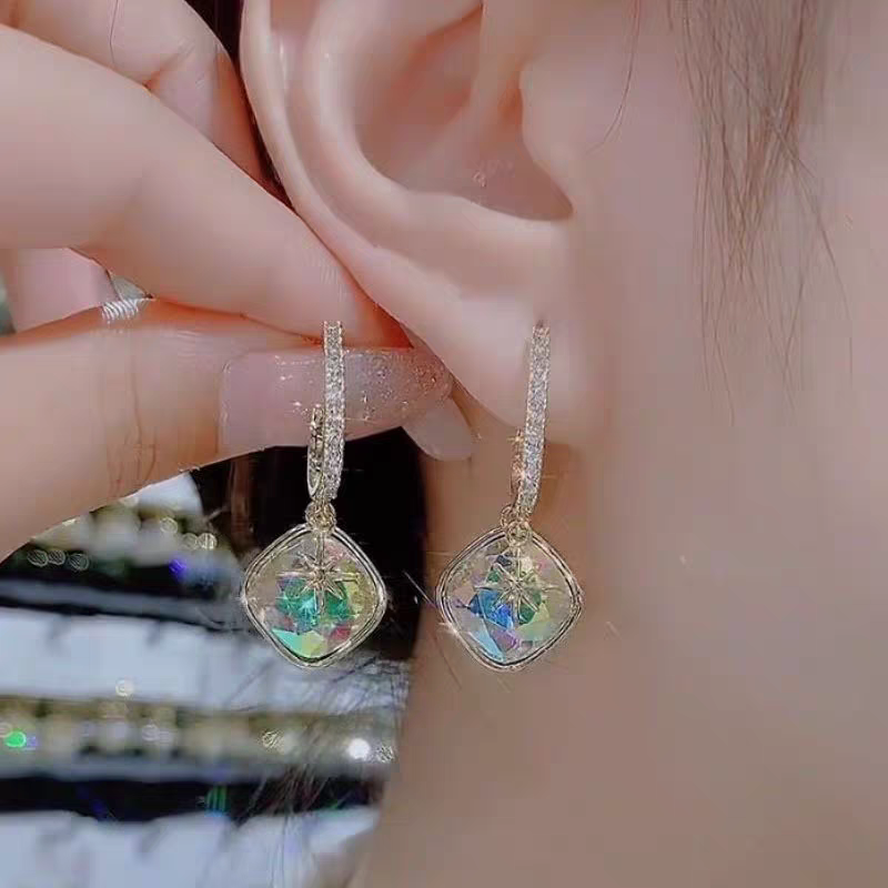 Multishade Crystals Earrings