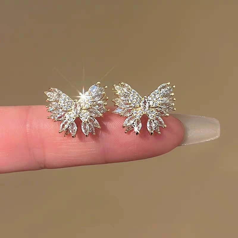 Premium Pearl Butterfly Earrings