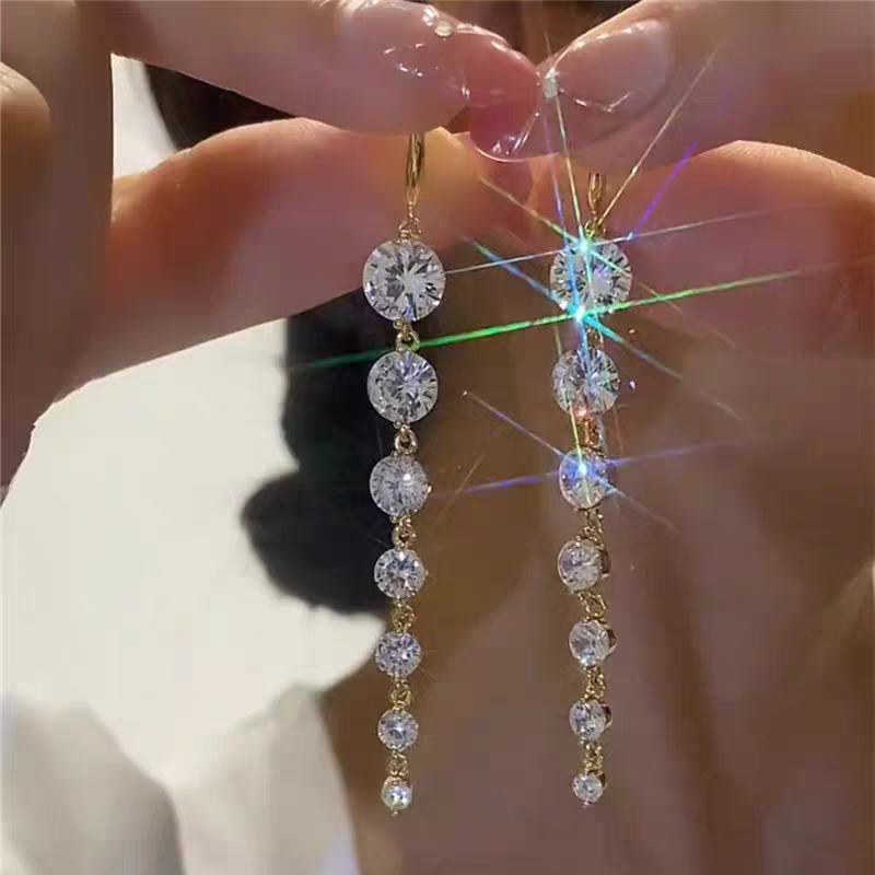 Diamond Crystals Chain Earrings