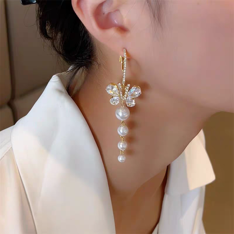 Butterfly With Pearls Earrings